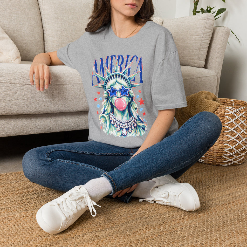 America Statue of Liberty Graphic T-Shirt — Patriotic 4th of July Tee with Sunglasses & Bubble Gum