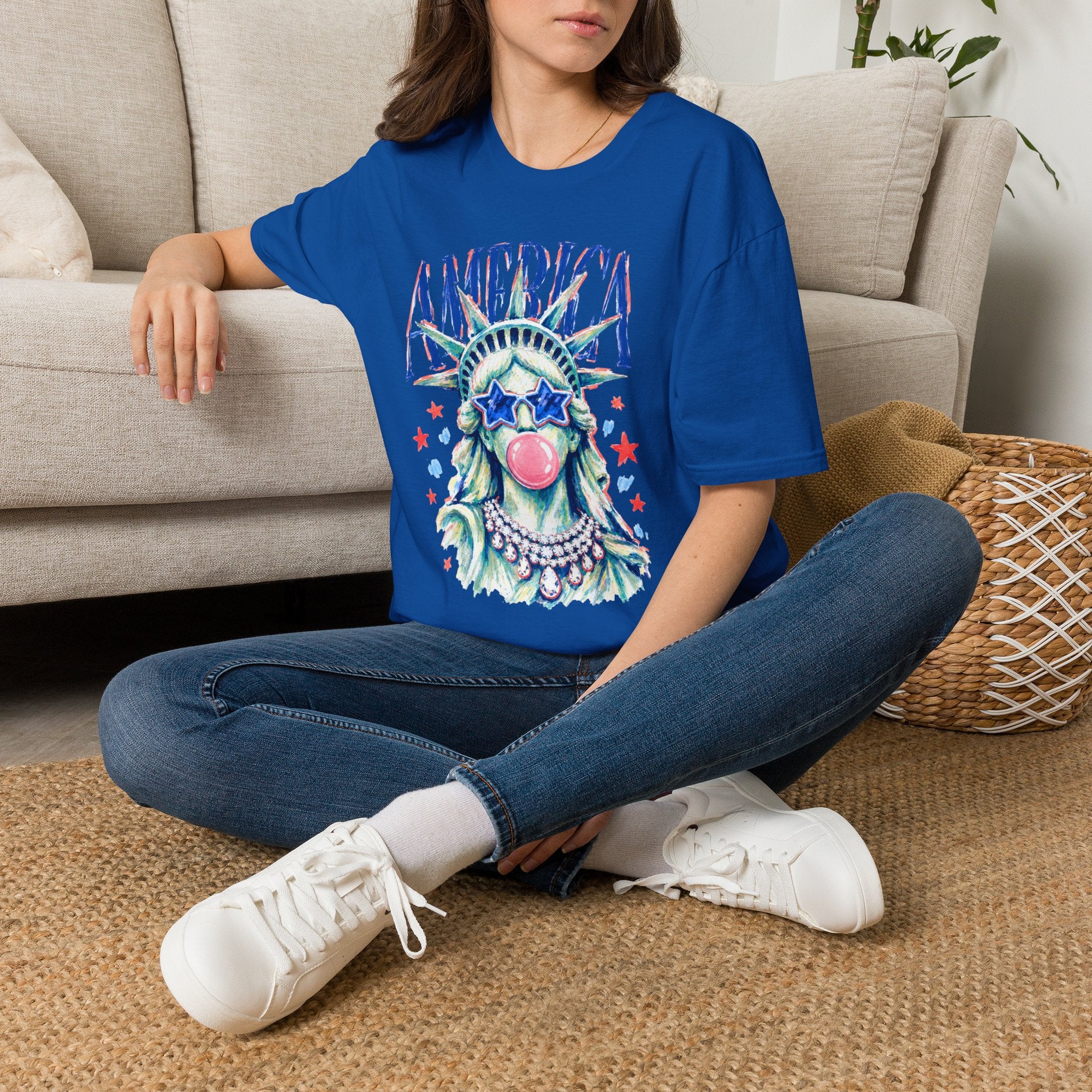 America Statue of Liberty Graphic T-Shirt — Patriotic 4th of July Tee with Sunglasses & Bubble Gum