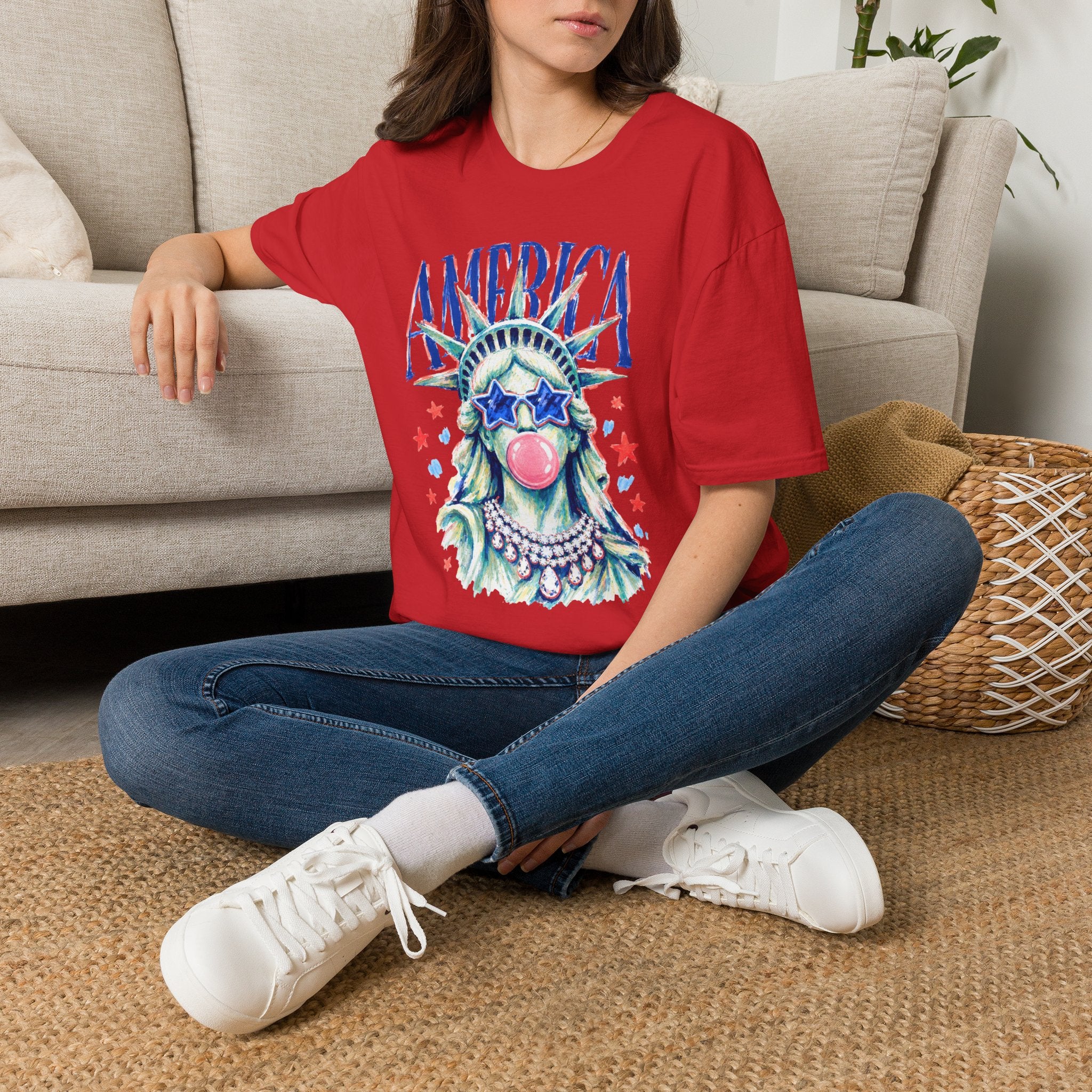 America Statue of Liberty Graphic T-Shirt — Patriotic 4th of July Tee with Sunglasses & Bubble Gum